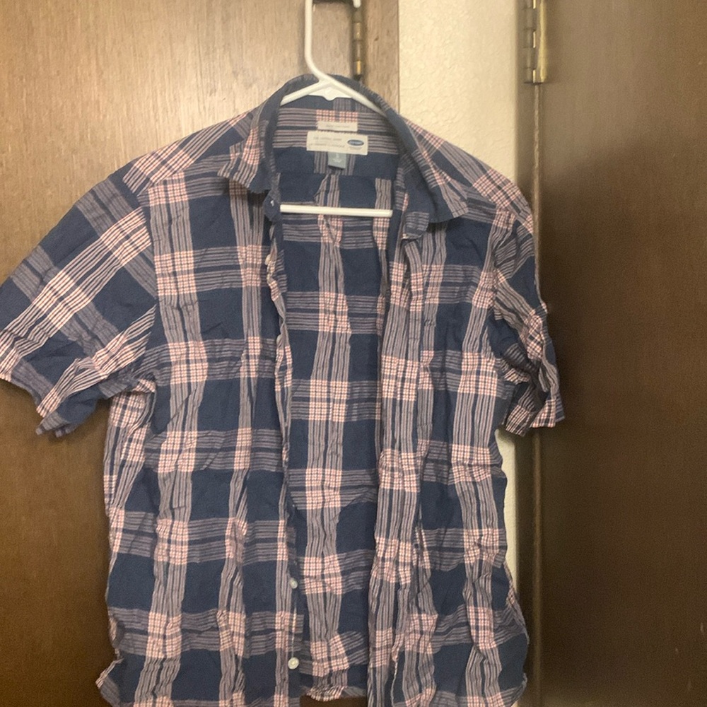 Old navy short sleeve button up